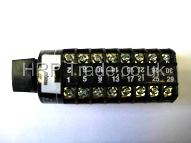 OIL SPARES  B01057G
